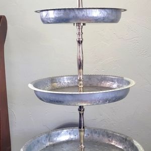 3 tier cupcake/dessert